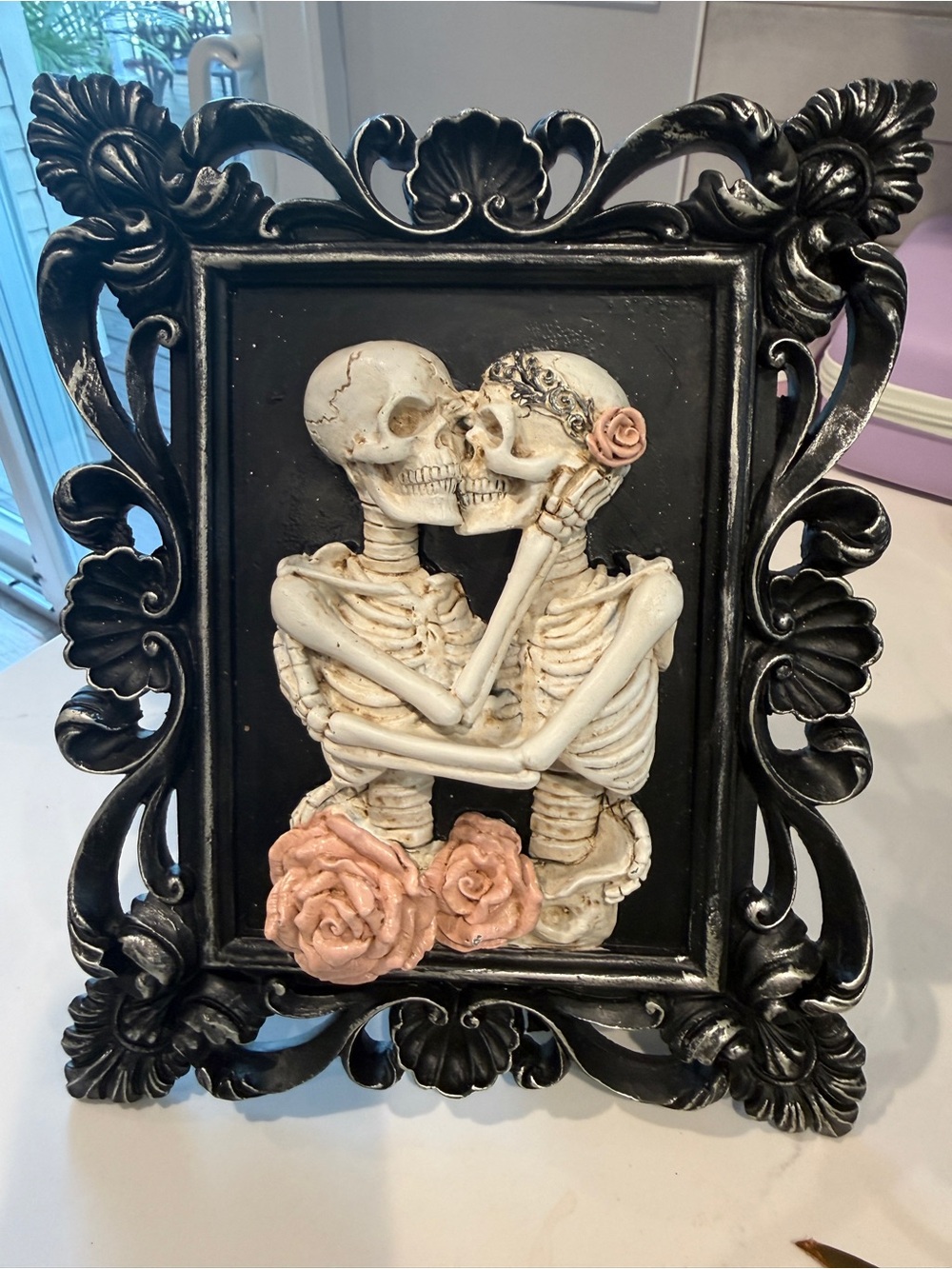Gothic Skeleton Lovers Kissing Halloween Décor – Ornate Black Frame